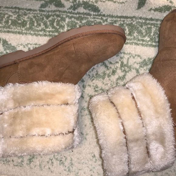 Winter Boots - Picture 5 of 8